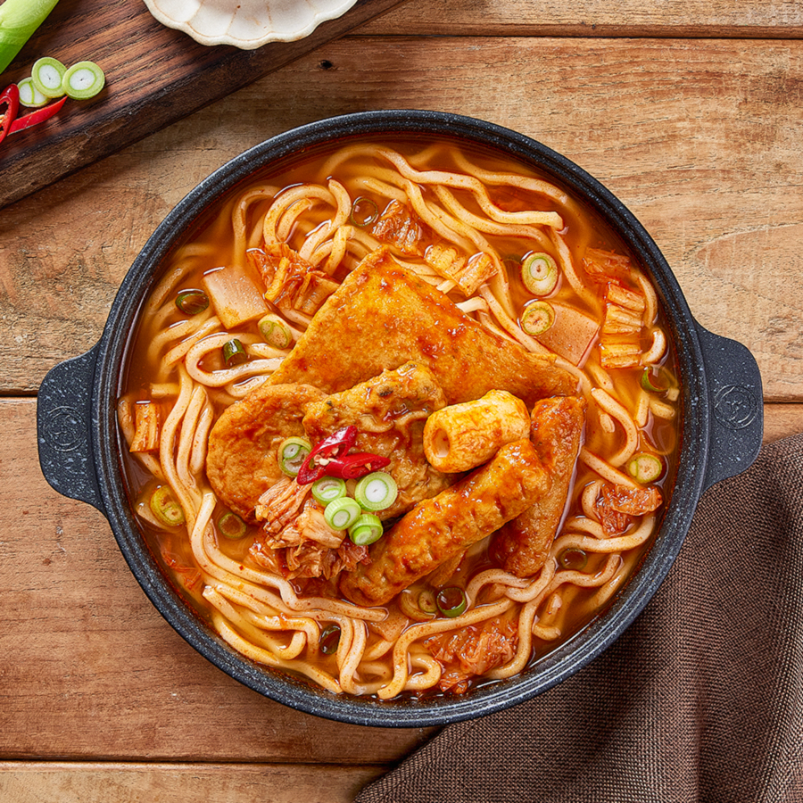 [고래주방] 김치어묵 우동전골 640g x 1팩