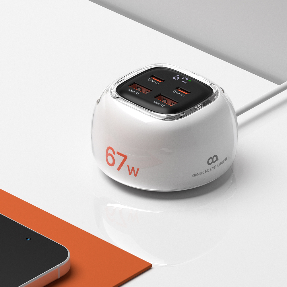 [오아] 쁘띠차저 67W 4포트 멀티충전기